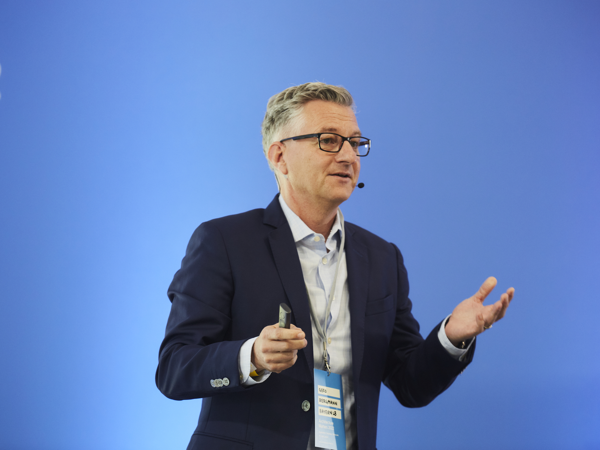 Architecture Matters 2022 Konferenz im Munich Urban Colab Impulsvortrag Gero Bergmann, BayernLB Foto: Tanja Kernweiss